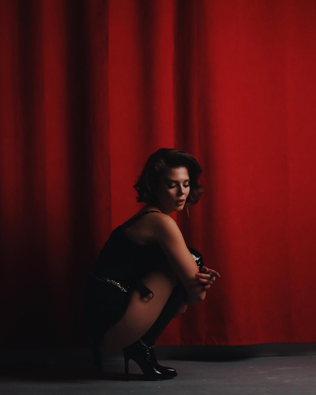 Lady in red. Главная