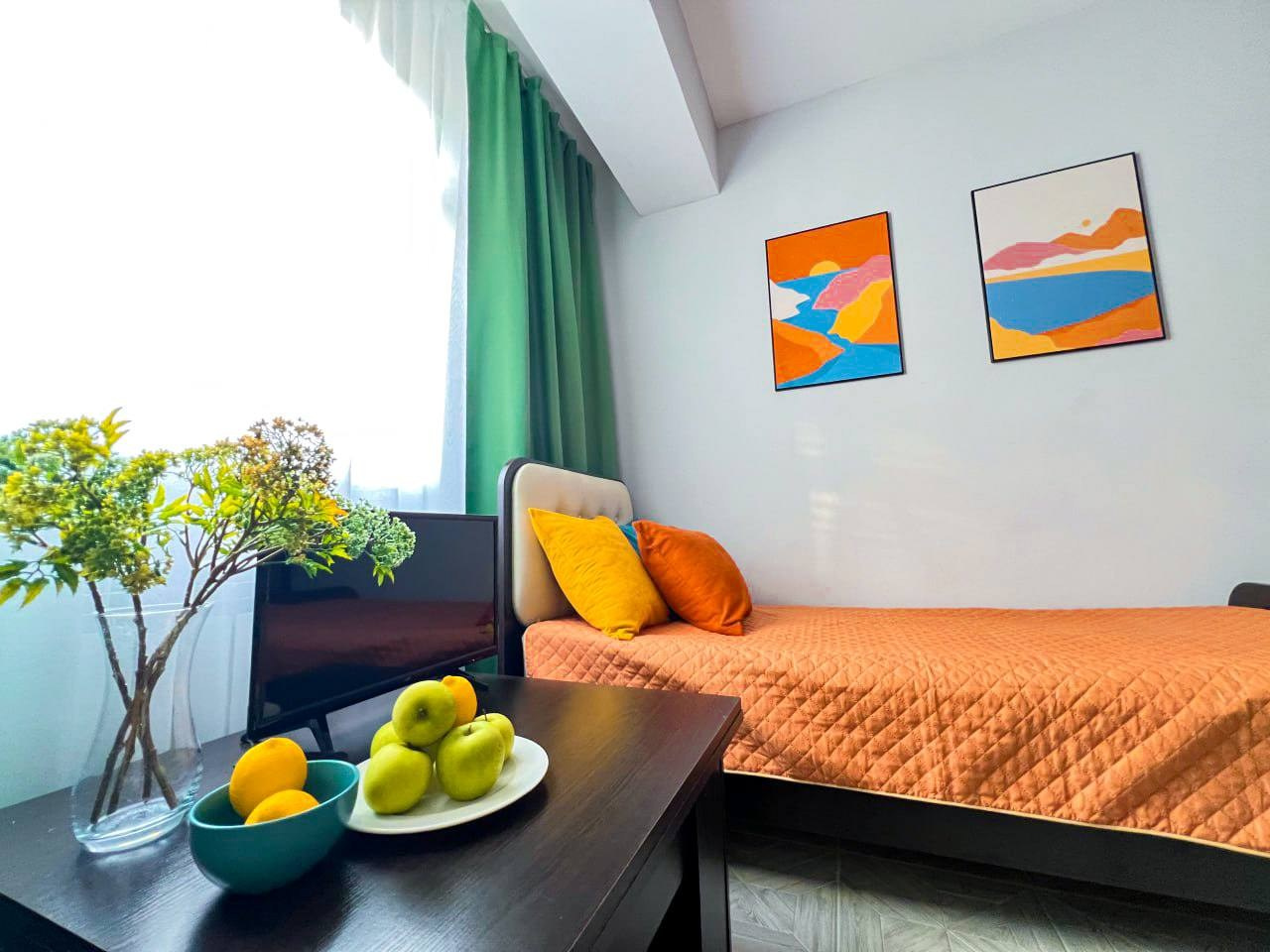 Квартира в самом центре Красной Поляны на большую компанию. Квартиры посуточно, длительно в Сочи, LARA APART GROUP