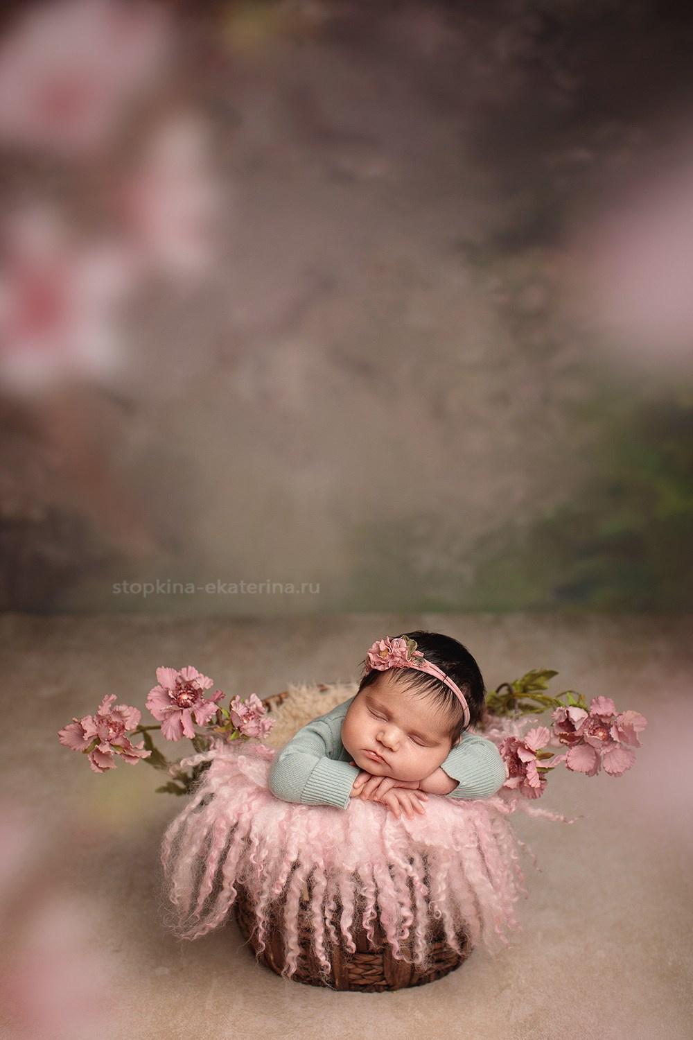 Портфолио фотосессия для новорожденных. Фотограф новорождённых и детей до года на КМВ
