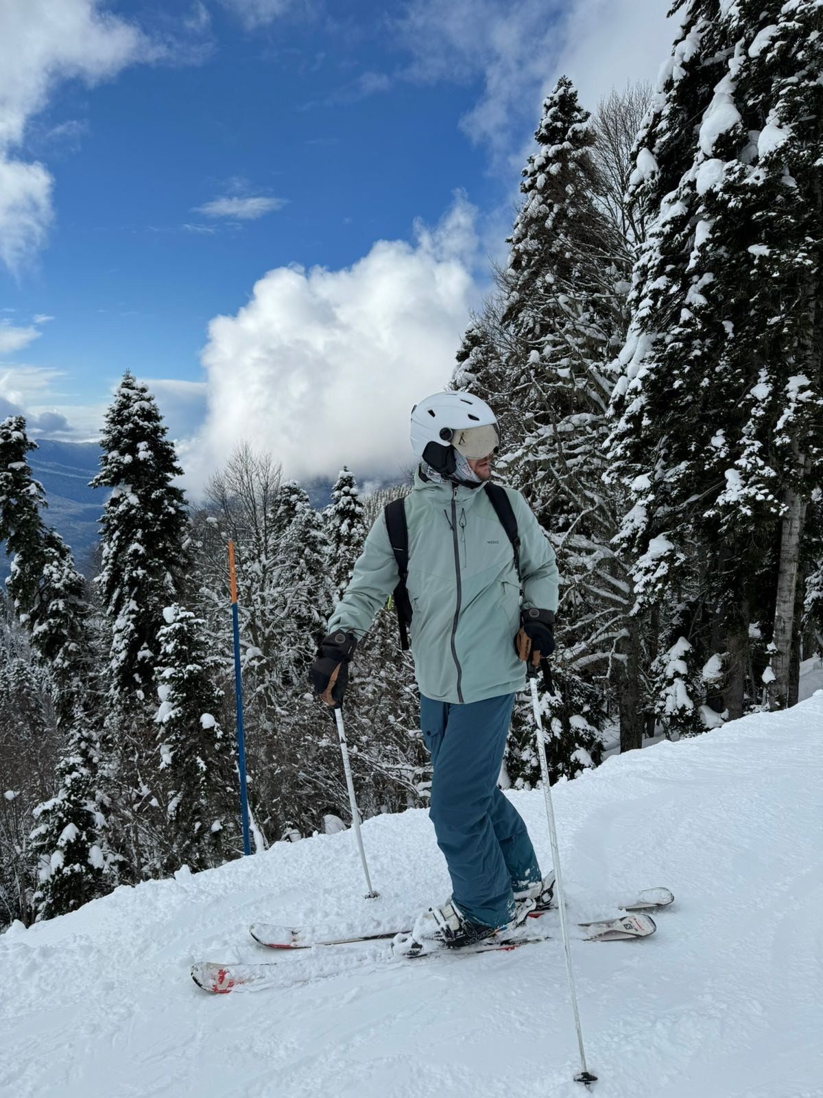 Обучение горным лыжам и сноуборду Красная Поляна. Инструкторы по горным лыжам Сочи Красная Поляна. Горнолыжная школа