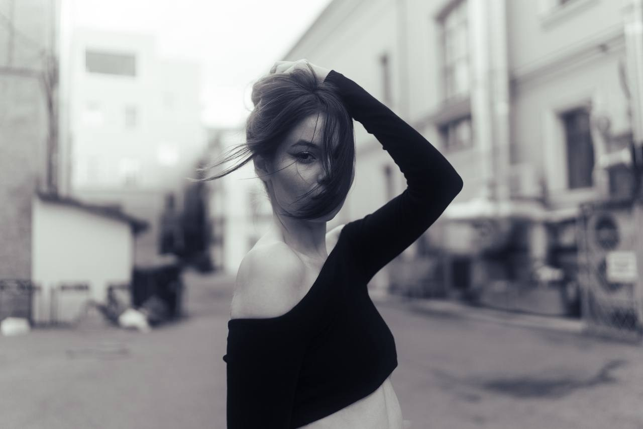 Модель для предметной съемки Аделина Б. Казань| Sale Easy