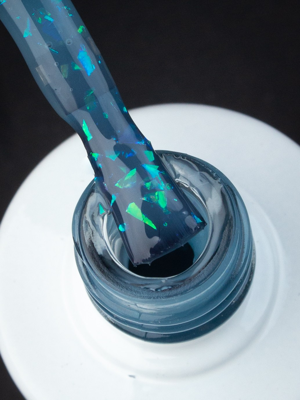 Kira на чёрном. Александр Стряпунин — предметный фотограф в Улан-Удэ