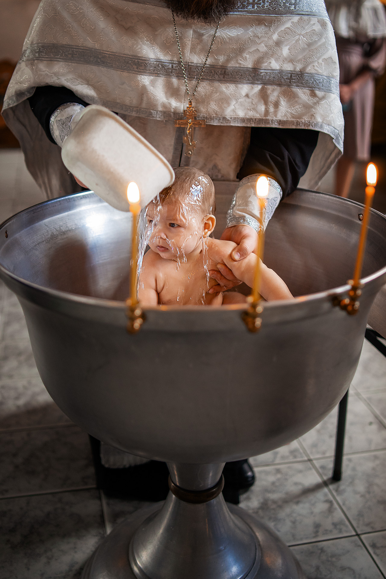 фото крещение малыша