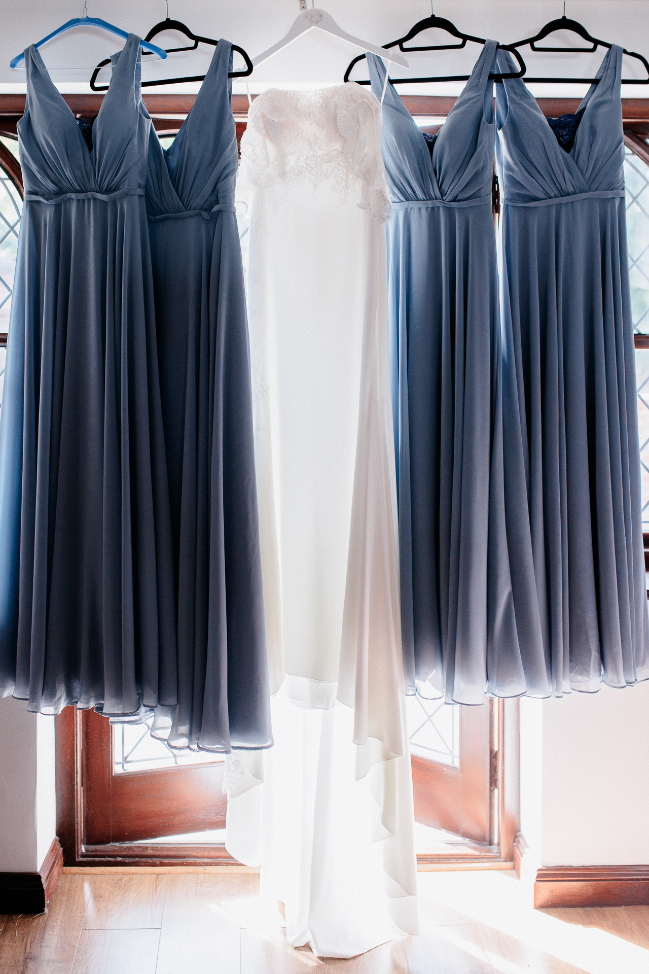 Wedding at The Barn Yard, Sittingbourne. Moments Catchers — Wedding Photography & Video Duo in London