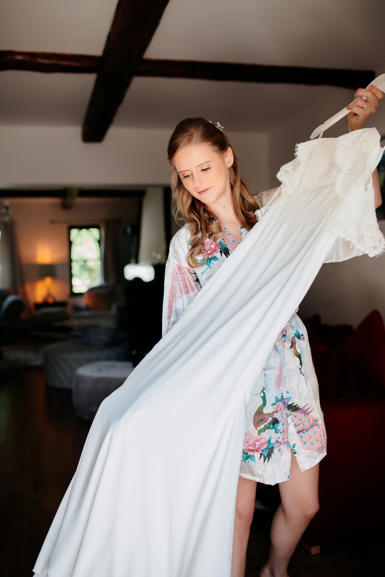 Wedding at The Barn Yard, Sittingbourne. Moments Catchers — Wedding Photography & Video Duo in London