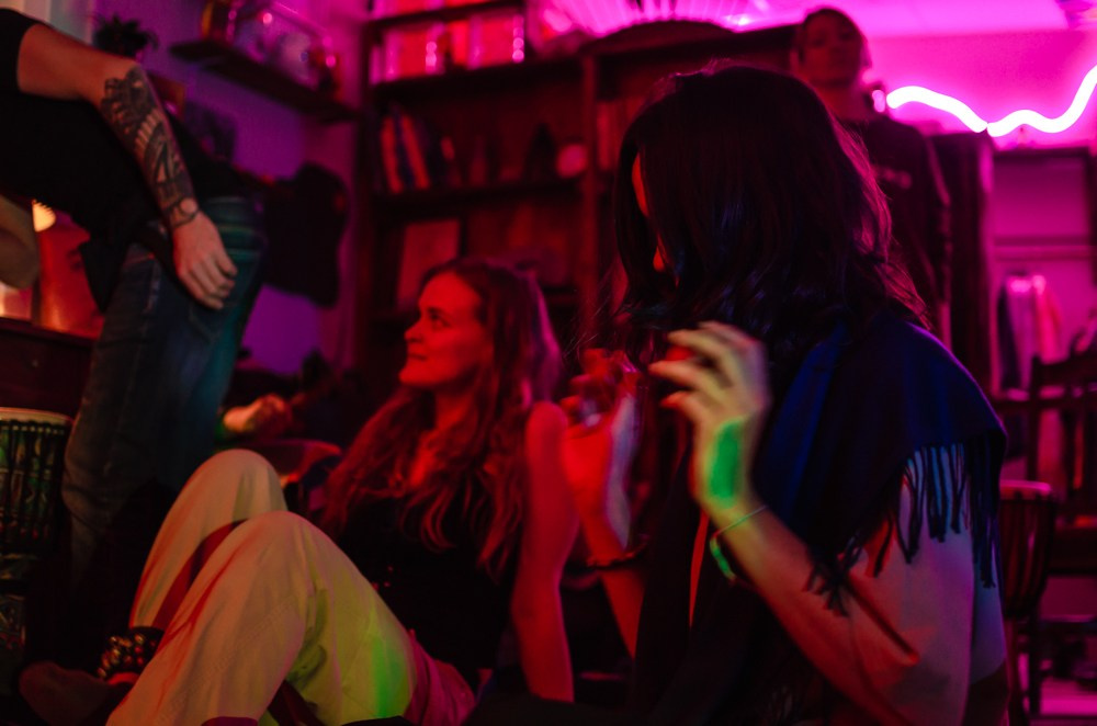 | АРТ-ДЖЕМ ОХАНА 108.6 — 01.12.24 |. Фотограф Ольга Дзюба. Фототерапия как зеркало души. КМВ