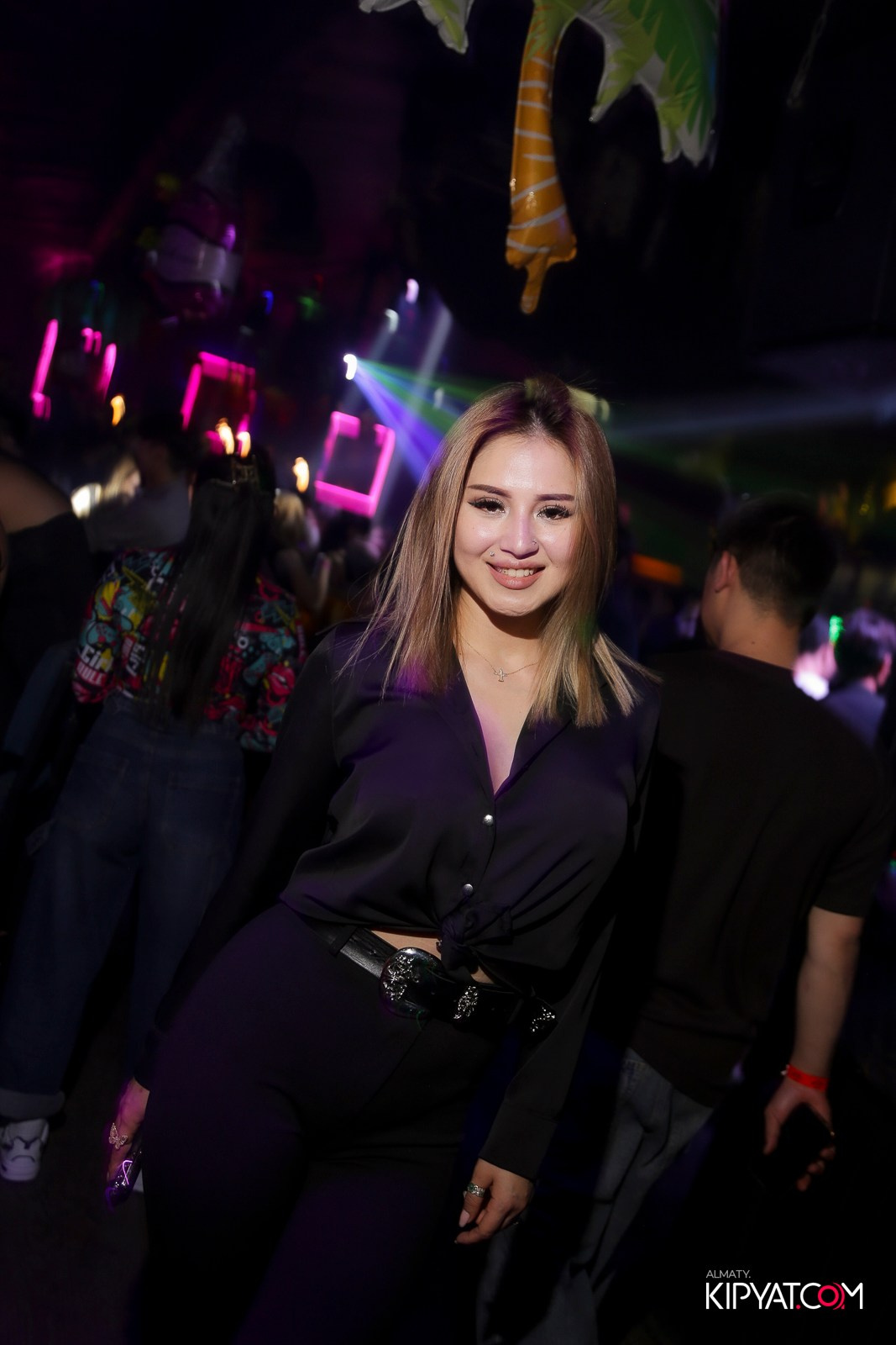 UYAT EMES BAR. КИПЯТКОМ АЛМАТЫ!