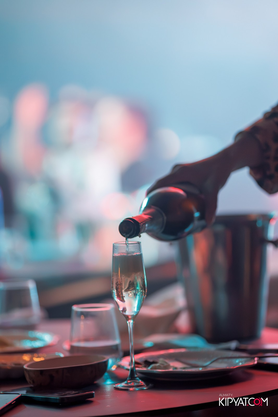 PATRIKI RESTAURANT. КИПЯТКОМ АЛМАТЫ!