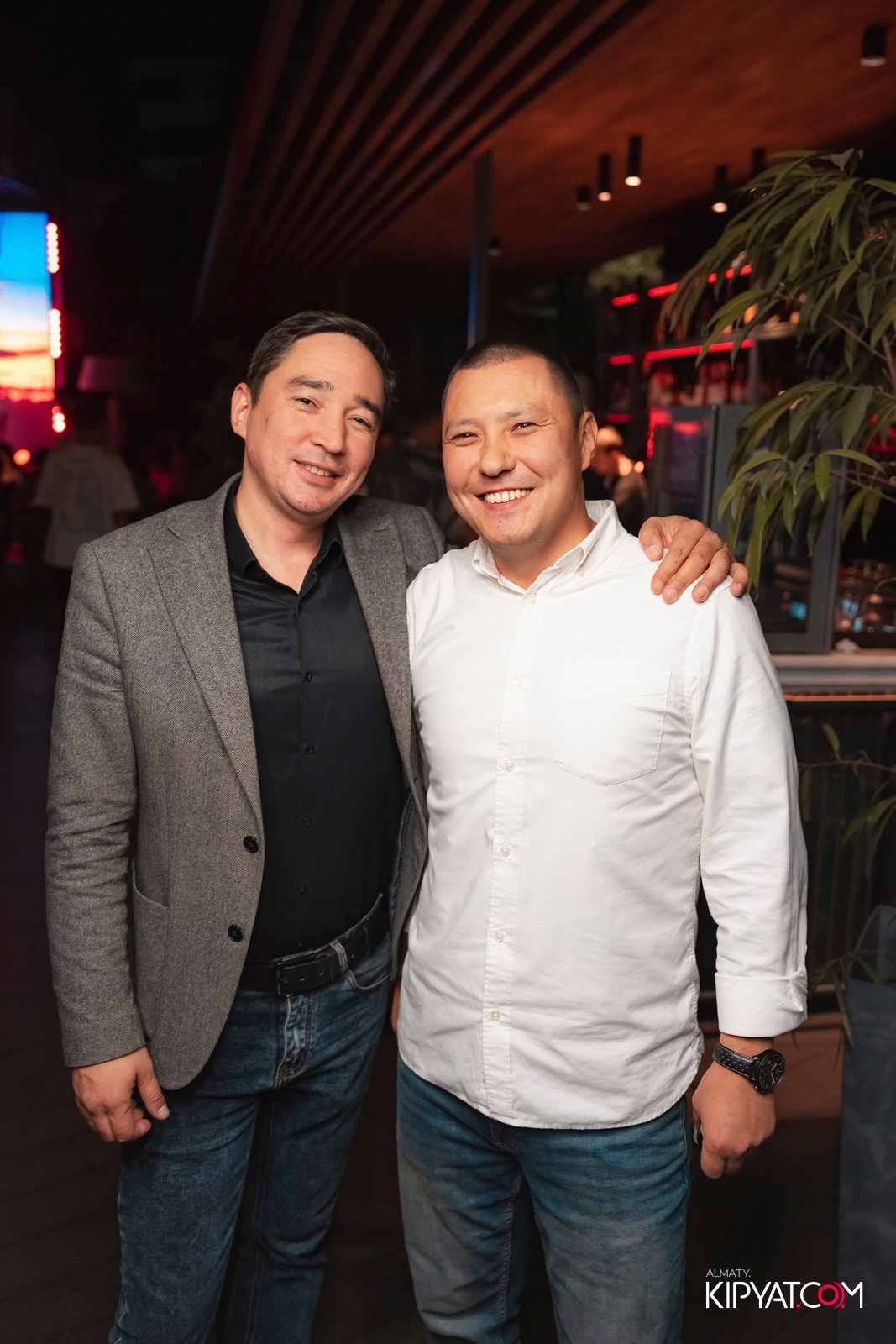 QUEEN. КИПЯТКОМ АЛМАТЫ!