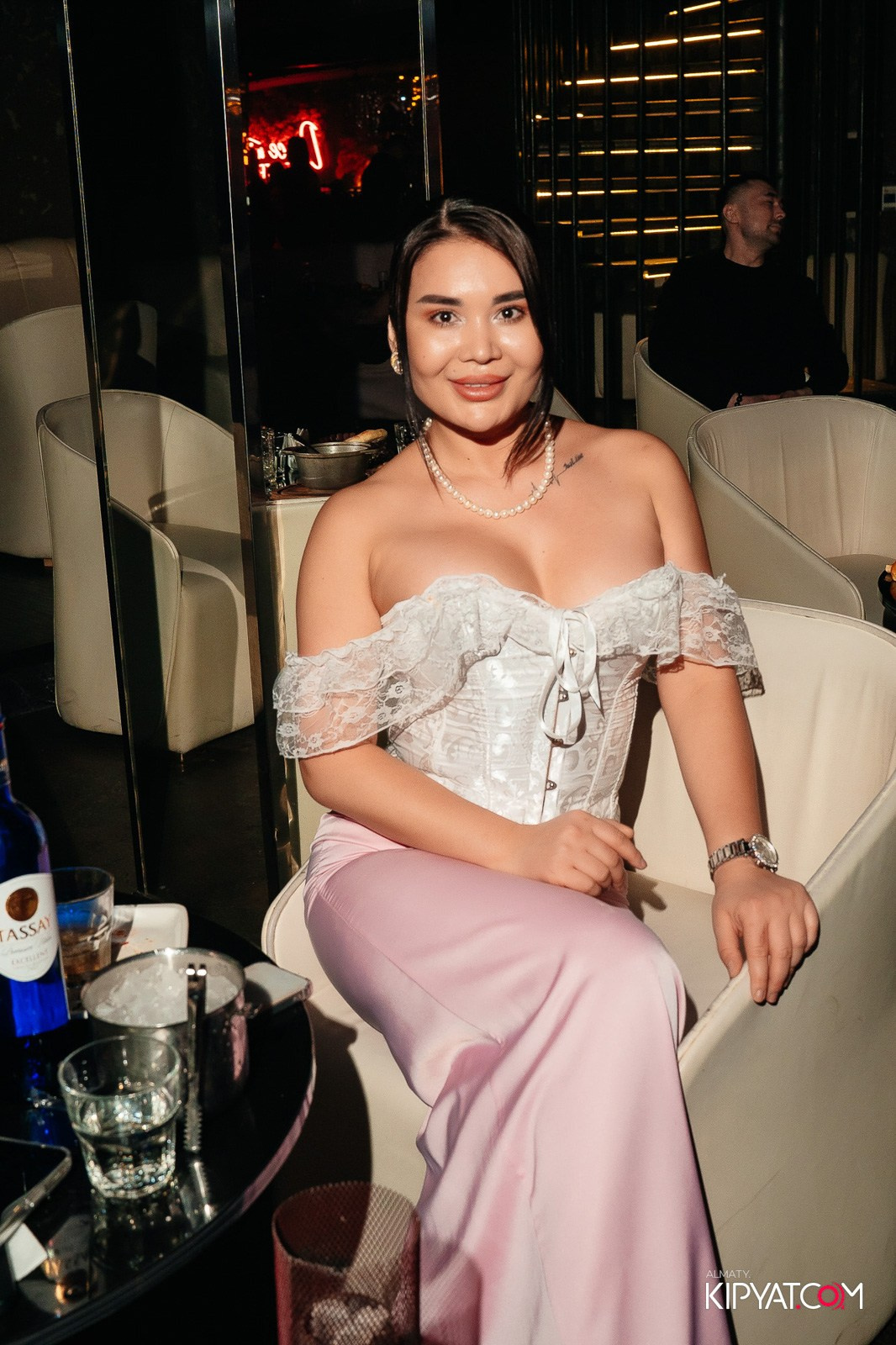 RETRO HIT. КИПЯТКОМ АЛМАТЫ!