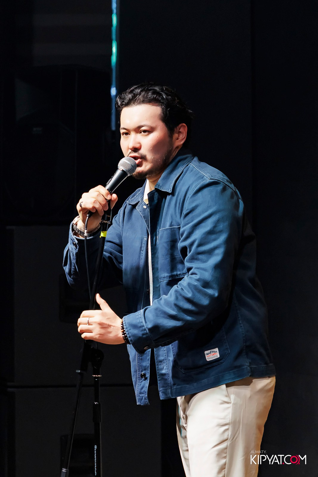 STAND UP КОНЦЕРТ АЛЕКСАНДА МЕРКУЛЬ. КИПЯТКОМ АЛМАТЫ! Фотосъемка мероприятий в Алматы