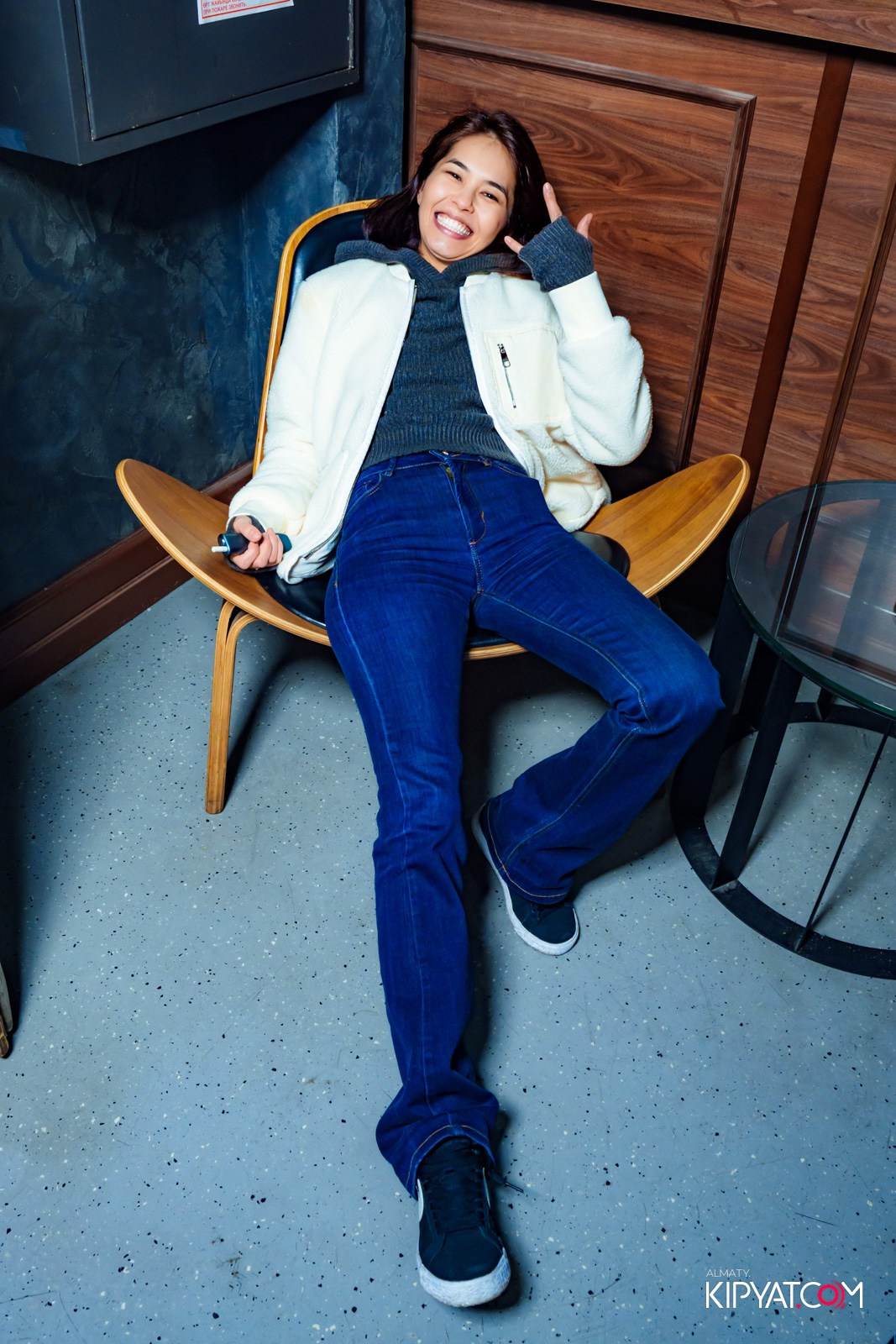 LAUREATE KARAOKE HALL. КИПЯТКОМ АЛМАТЫ!