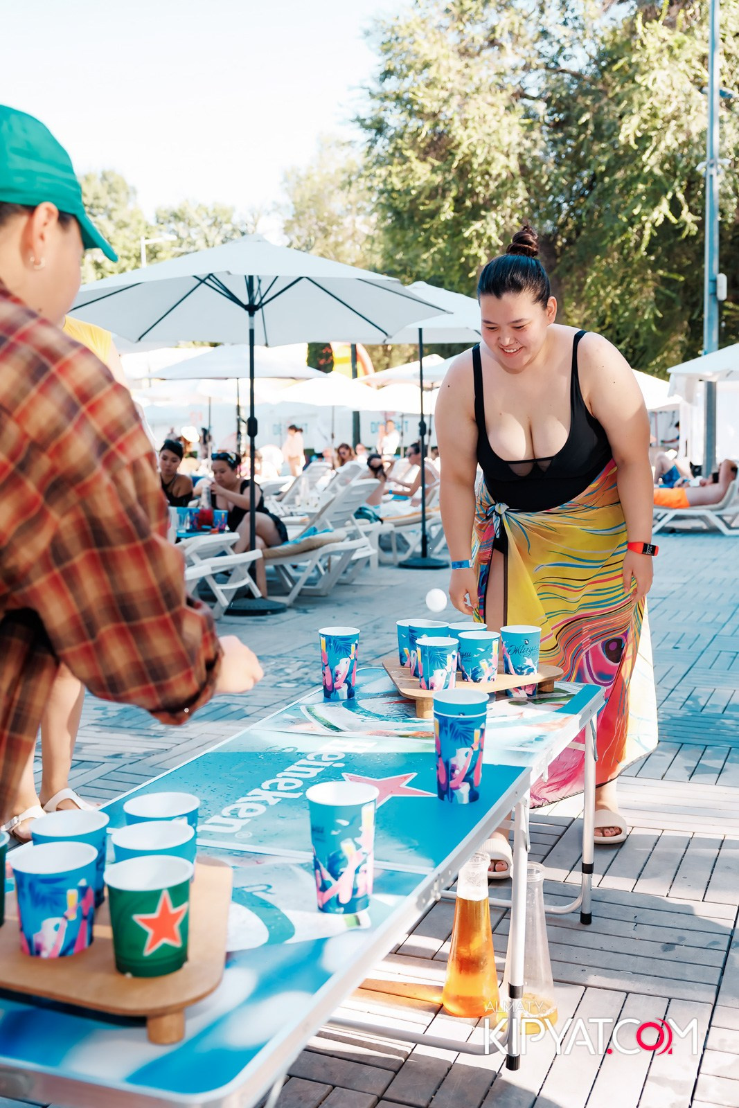 ПЕННАЯ ВЕЧЕРИНКА/ДЫМОВОЕ ШОУ/БАССЕЙН DELIGHT POOL. КИПЯТКОМ АЛМАТЫ!