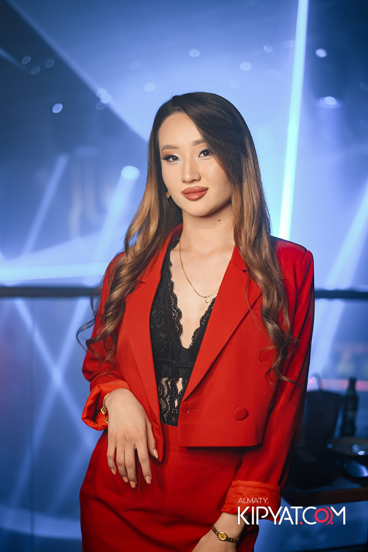 SANTA BARBARA ВЫСТУПЛЕНИЕ ГРУППЫ БРАТЬЯ ГРИММ. КИПЯТКОМ АЛМАТЫ!