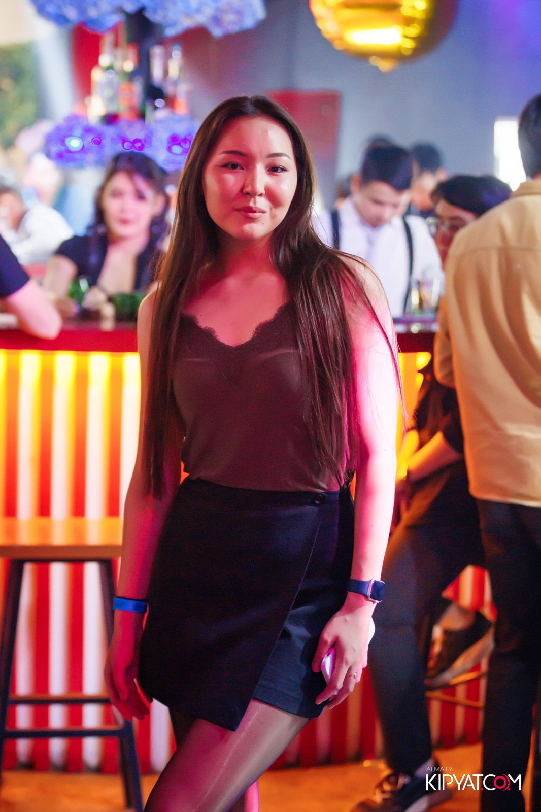 UYAT EMES BAR. КИПЯТКОМ АЛМАТЫ!