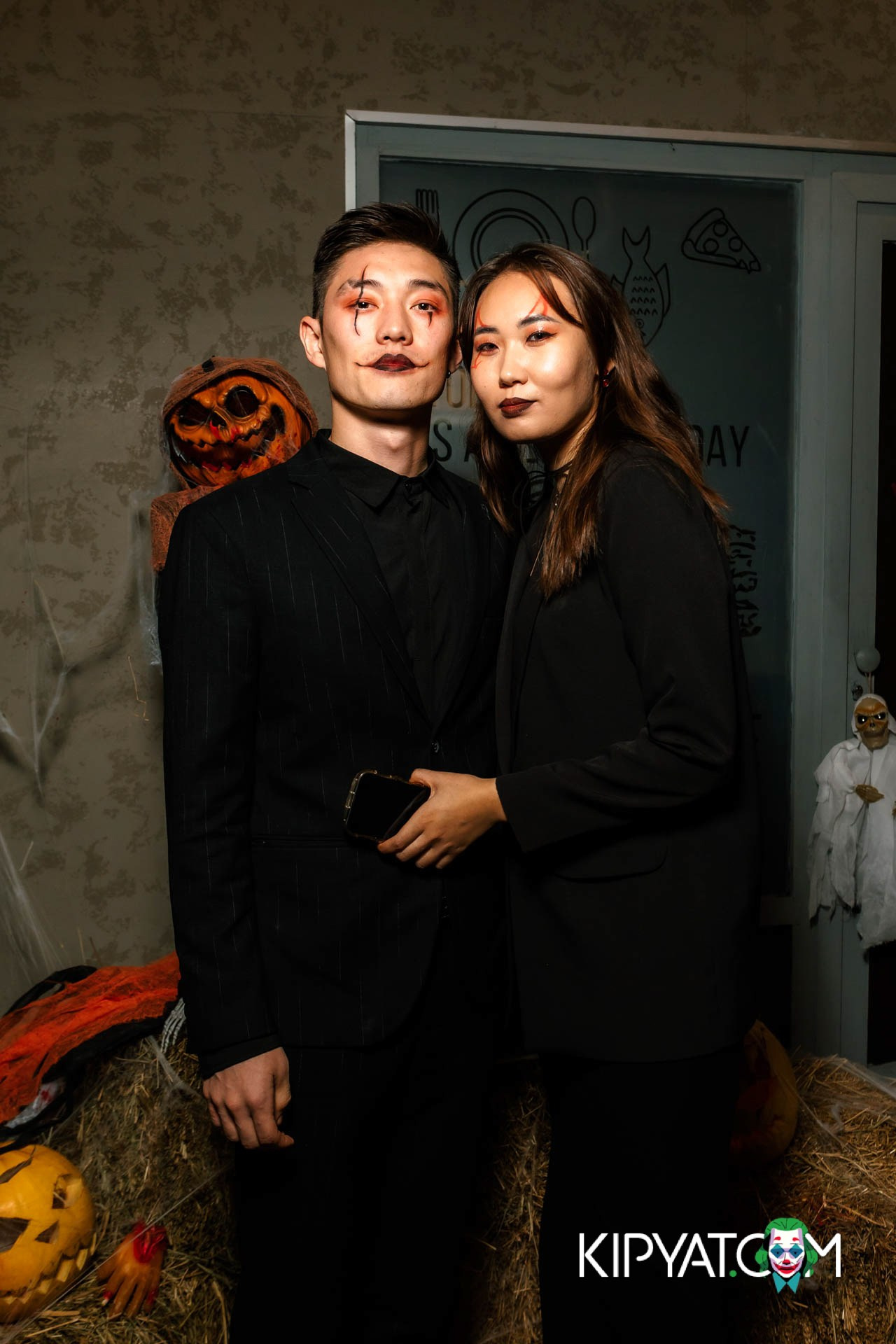 ПИНТА НА АУЭЗОВА. КИПЯТКОМ АЛМАТЫ!