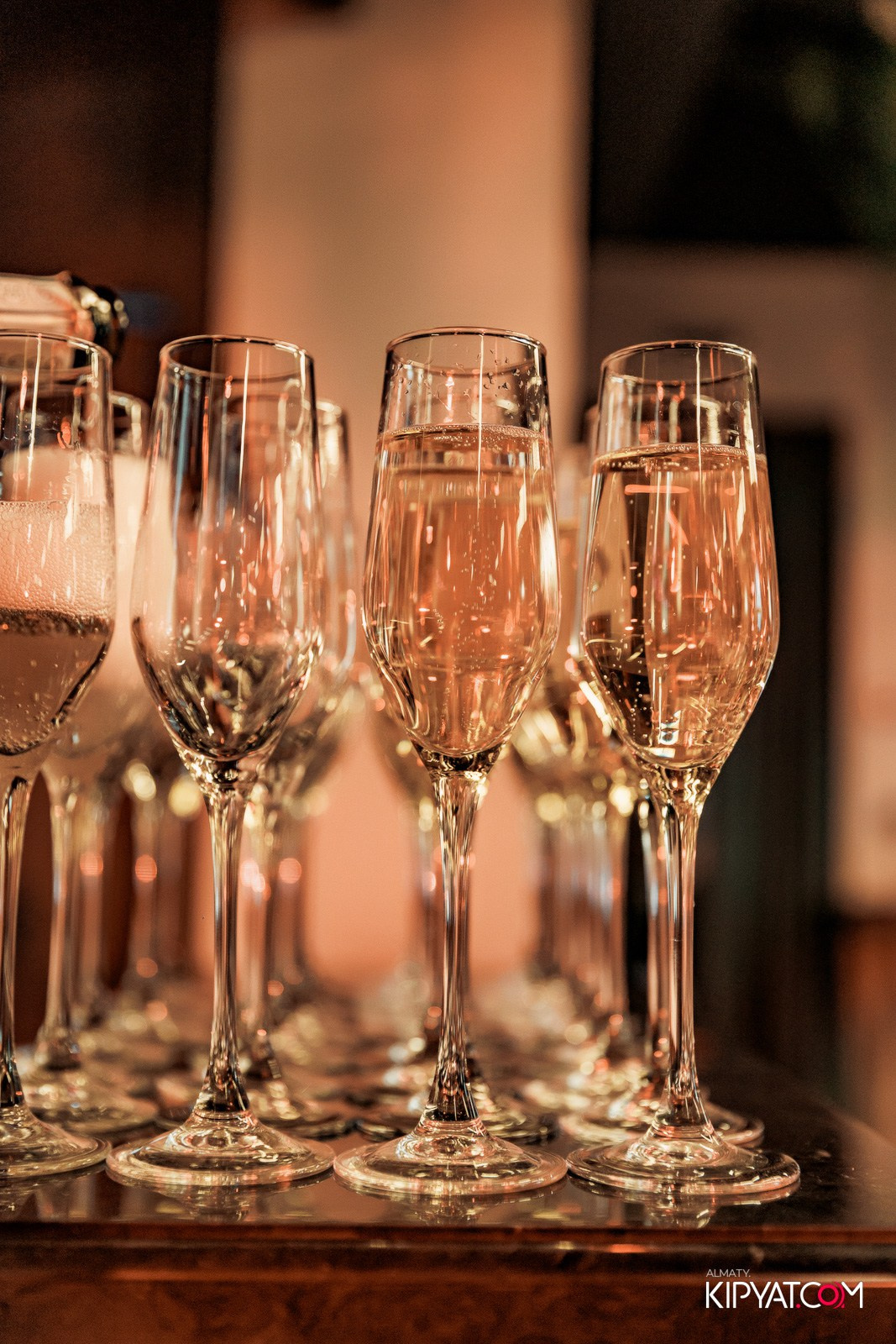 ПРЕЗЕНТАЦИЯ ЖУРНАЛА «VELLURE». КИПЯТКОМ АЛМАТЫ!