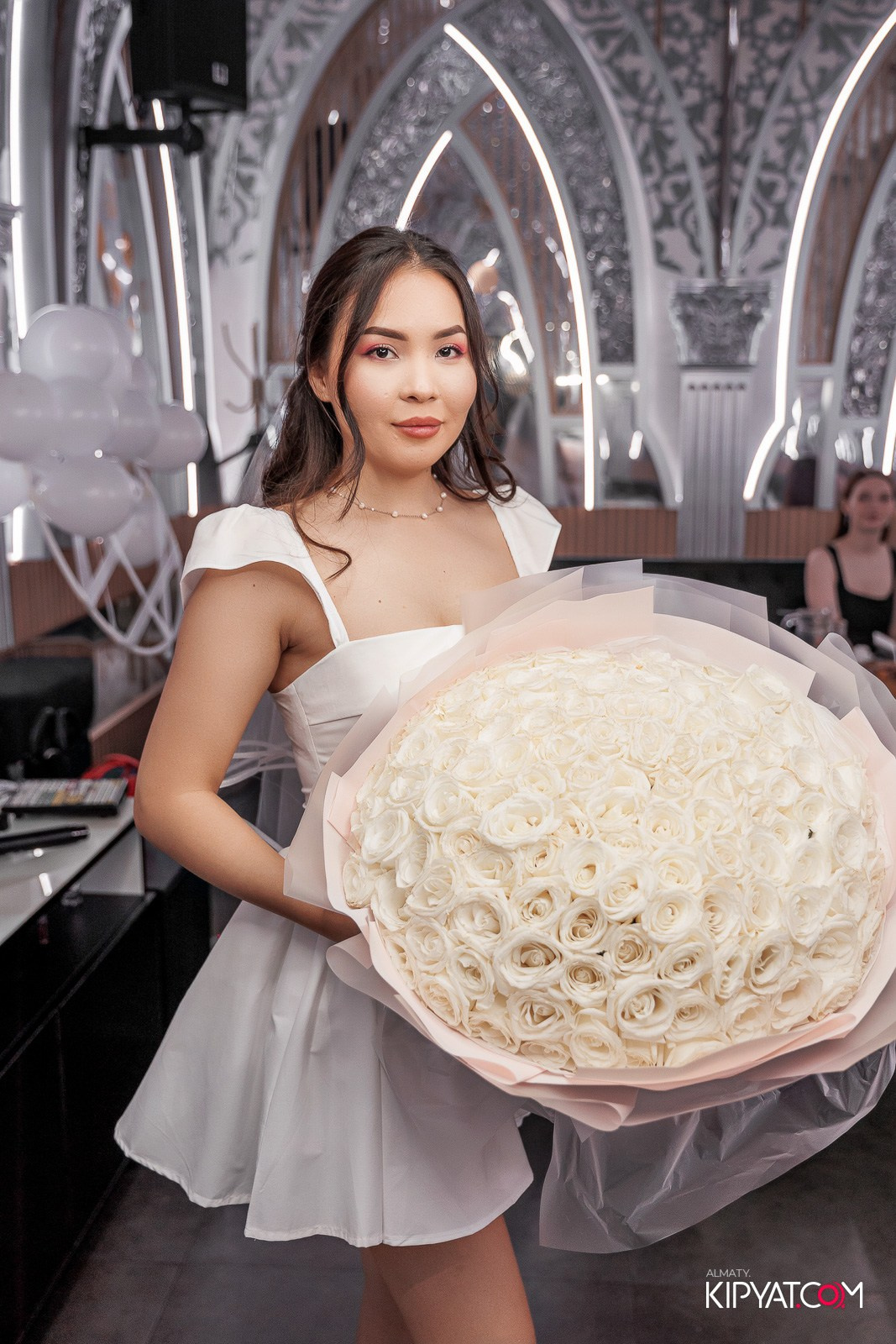 MOOD KARAOKE & TERRACE. КИПЯТКОМ АЛМАТЫ!