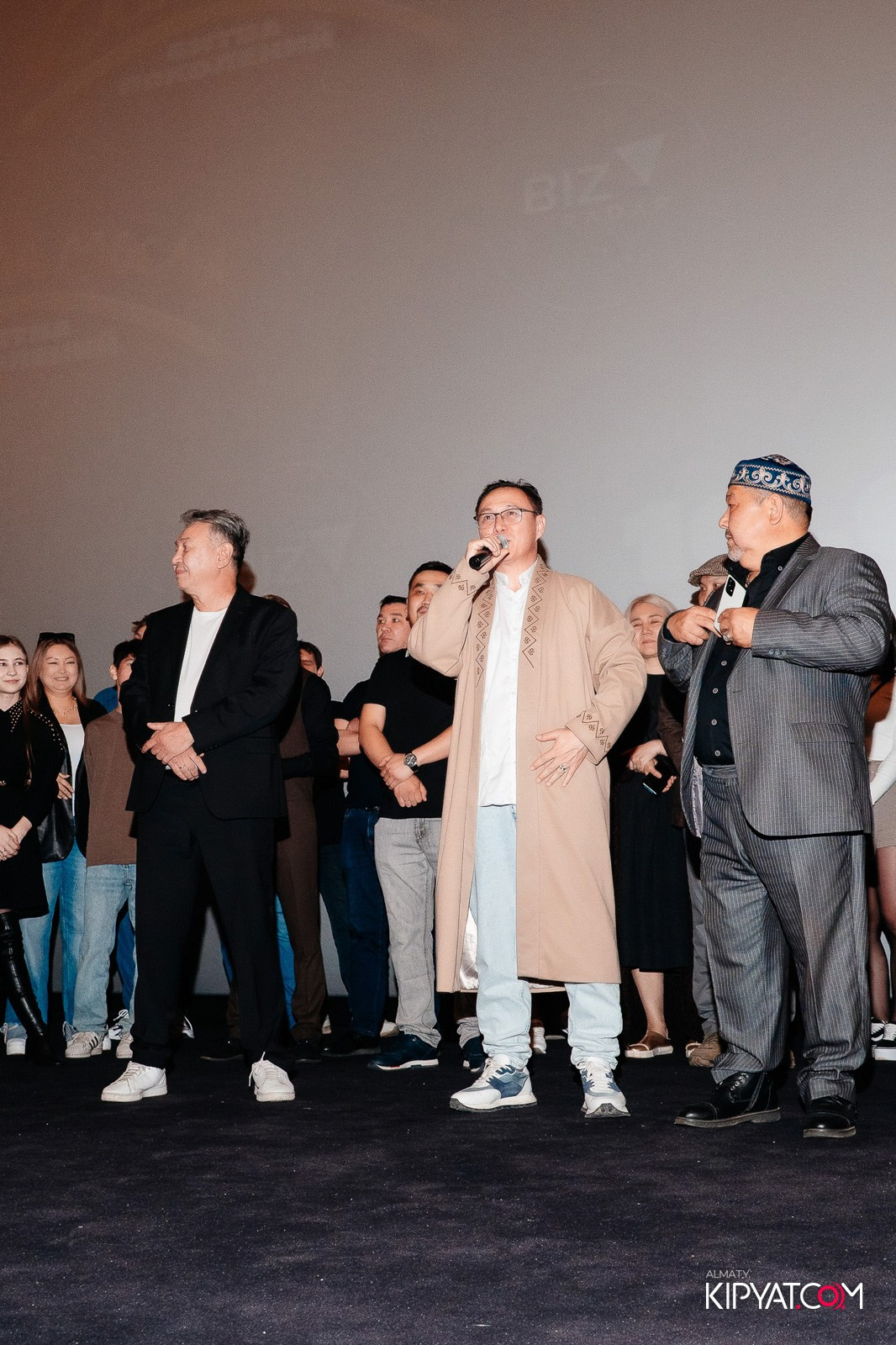 ЗАКРЫТЫЙ ПОКАЗ ФИЛЬМА «ВСЕ НА МОСЛЫ. БИТВА ПОКОЛЕНИЙ». КИПЯТКОМ АЛМАТЫ!