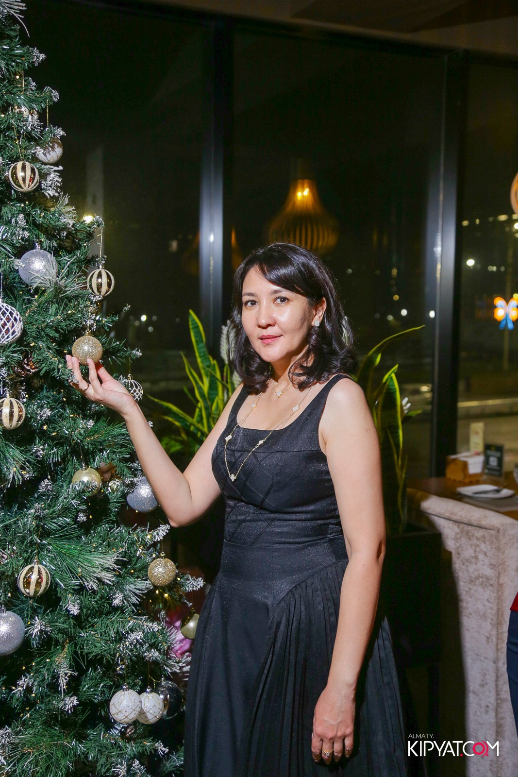 LIFE GRILL CAFE. КИПЯТКОМ АЛМАТЫ! Фотосъемка мероприятий в Алматы