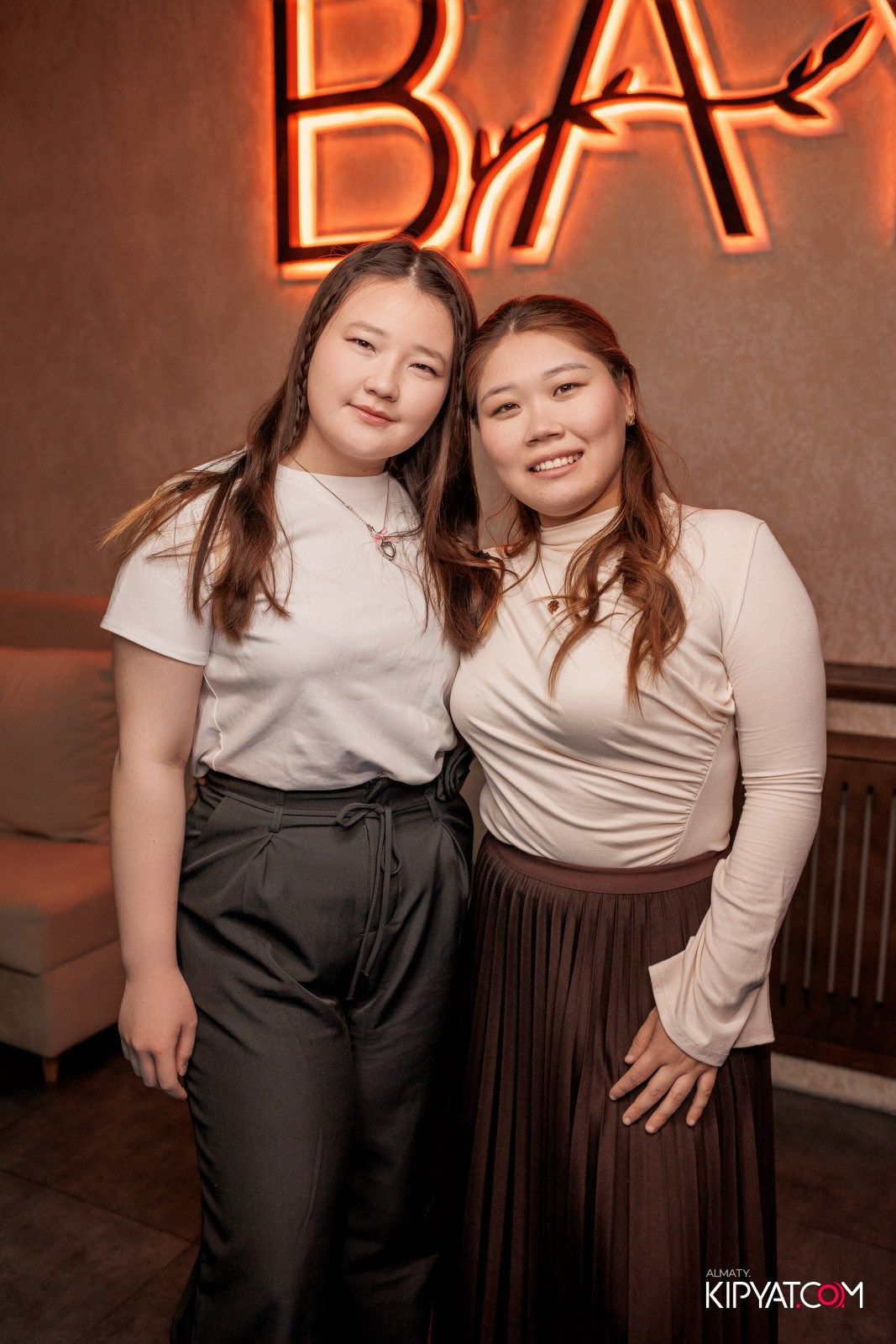 BAY RESTAURANT & BAR. КИПЯТКОМ АЛМАТЫ!