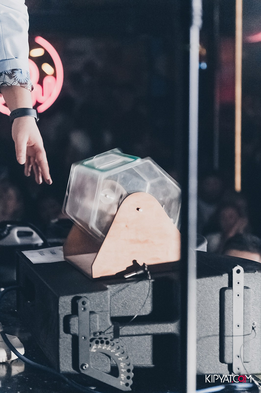 CLUB SHOW BY ИРИНА КАЙРАТОВНА В SANTA BARBARA CLUB. КИПЯТКОМ АЛМАТЫ!