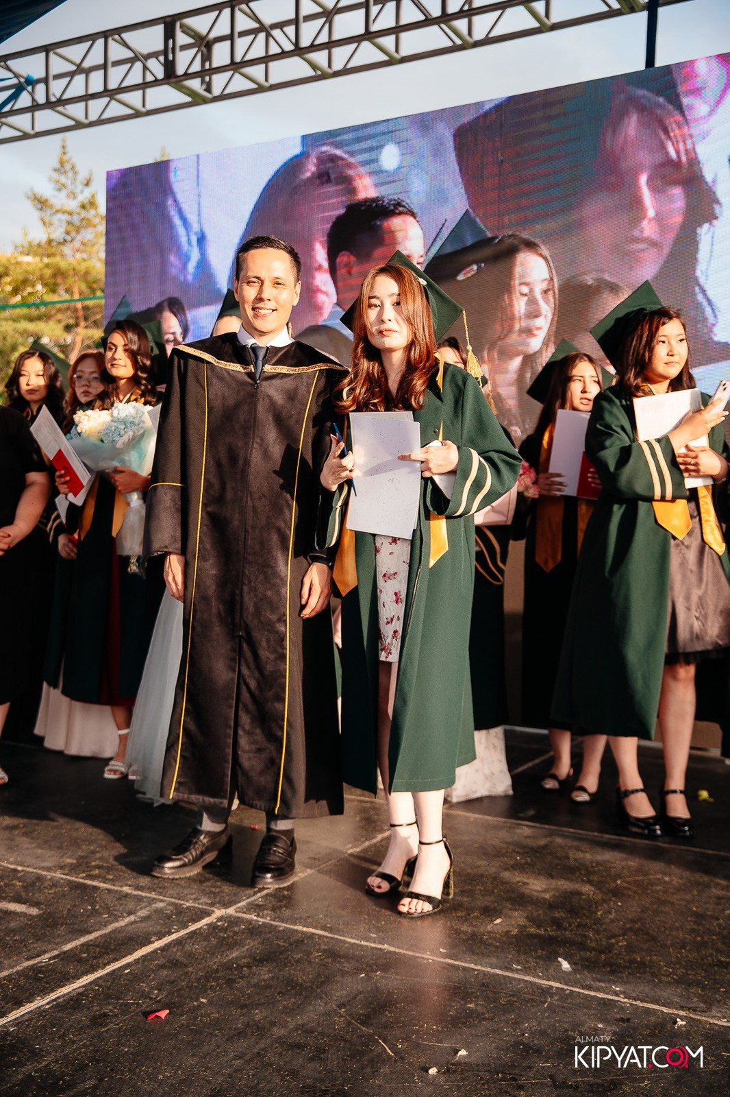 ВРУЧЕНИЕ ДИПЛОМОВ — НАРХОЗ КОЛЛЕДЖ. Part 3. КИПЯТКОМ АЛМАТЫ!