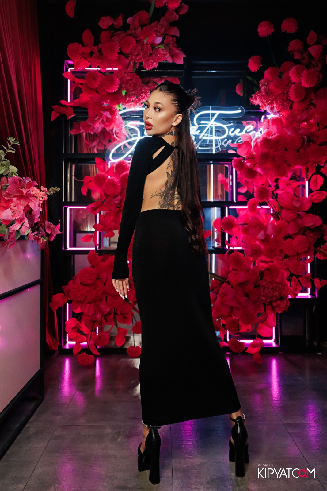 ЗАЯ, НА БИС. КИПЯТКОМ АЛМАТЫ!