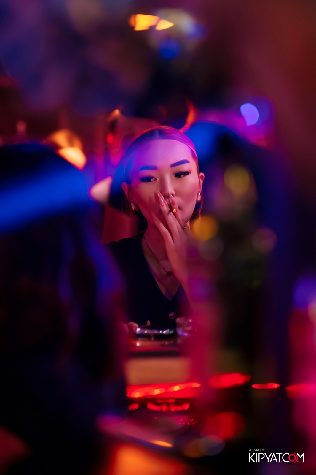 UYAT EMES BAR. КИПЯТКОМ АЛМАТЫ!