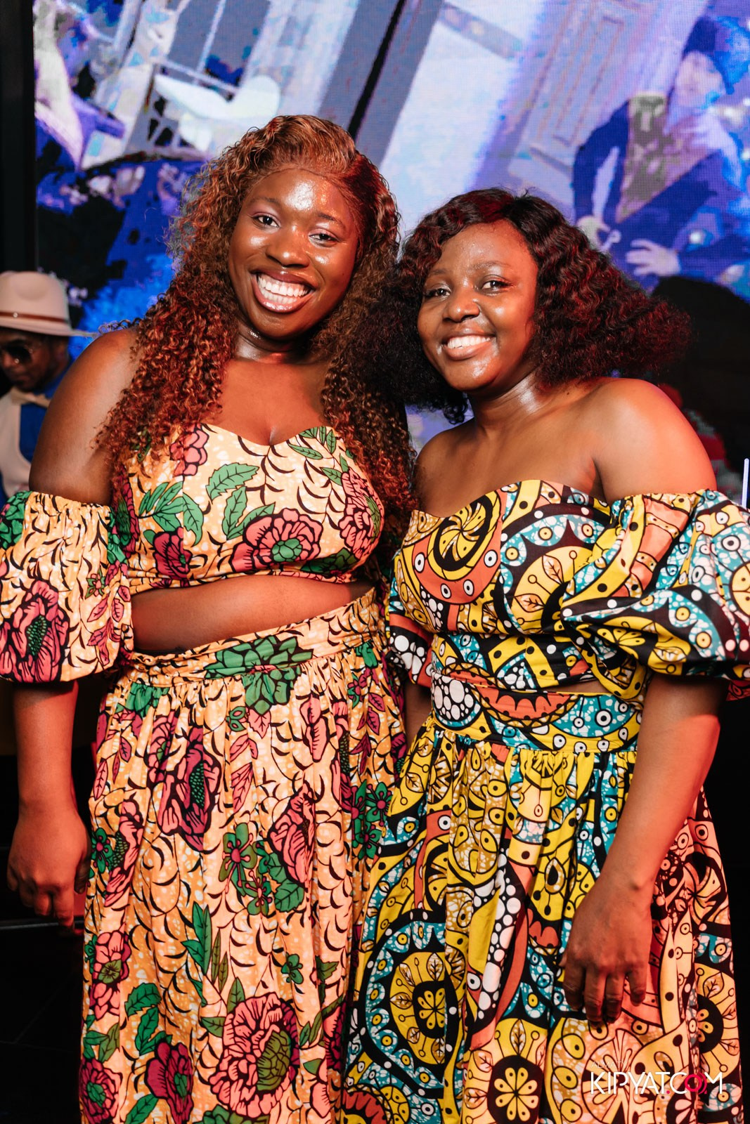 КАФЕ ЖАСМИН НА ЯССАУИ. КИПЯТКОМ АЛМАТЫ!