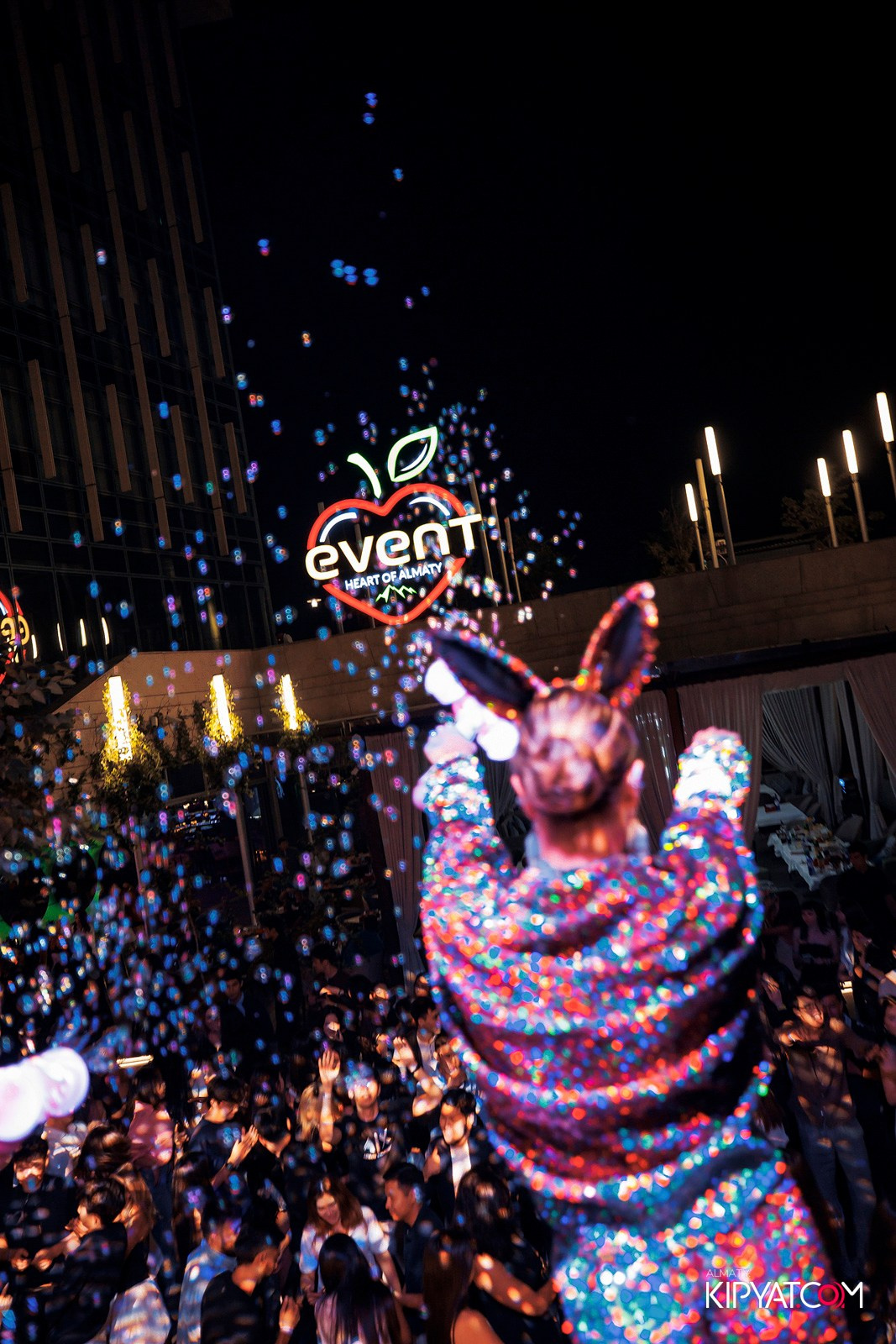 EVENT BAR. КИПЯТКОМ АЛМАТЫ!