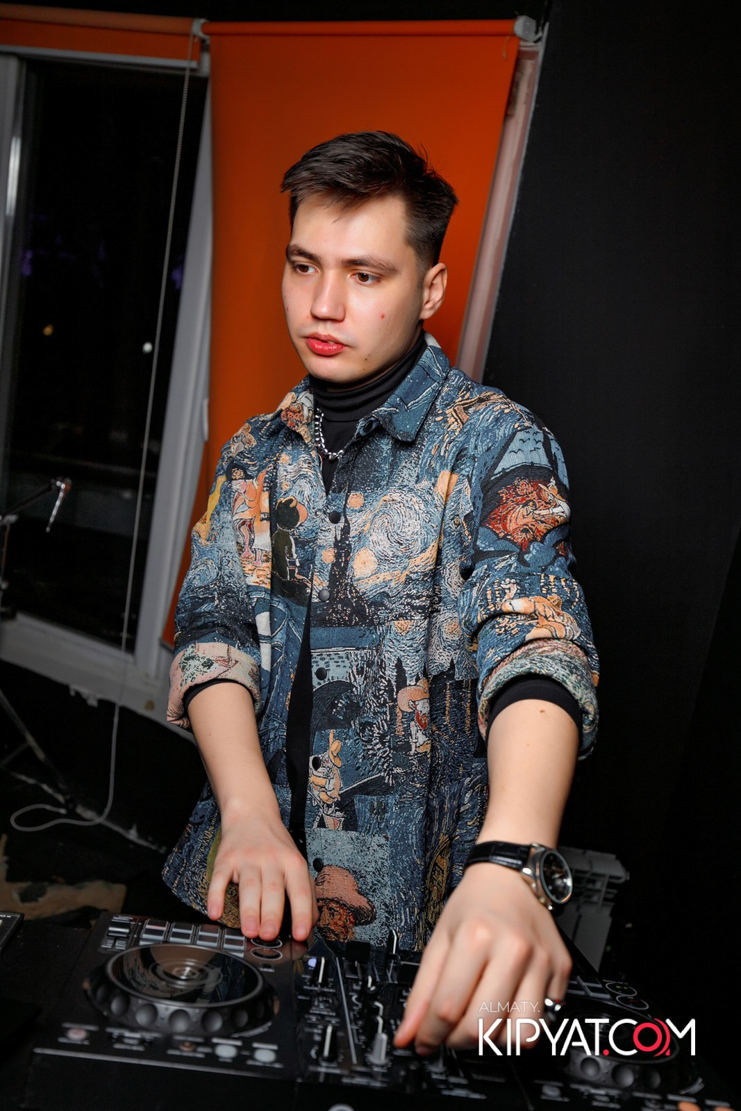 ШАШЛЫКОФФ. КИПЯТКОМ АЛМАТЫ!