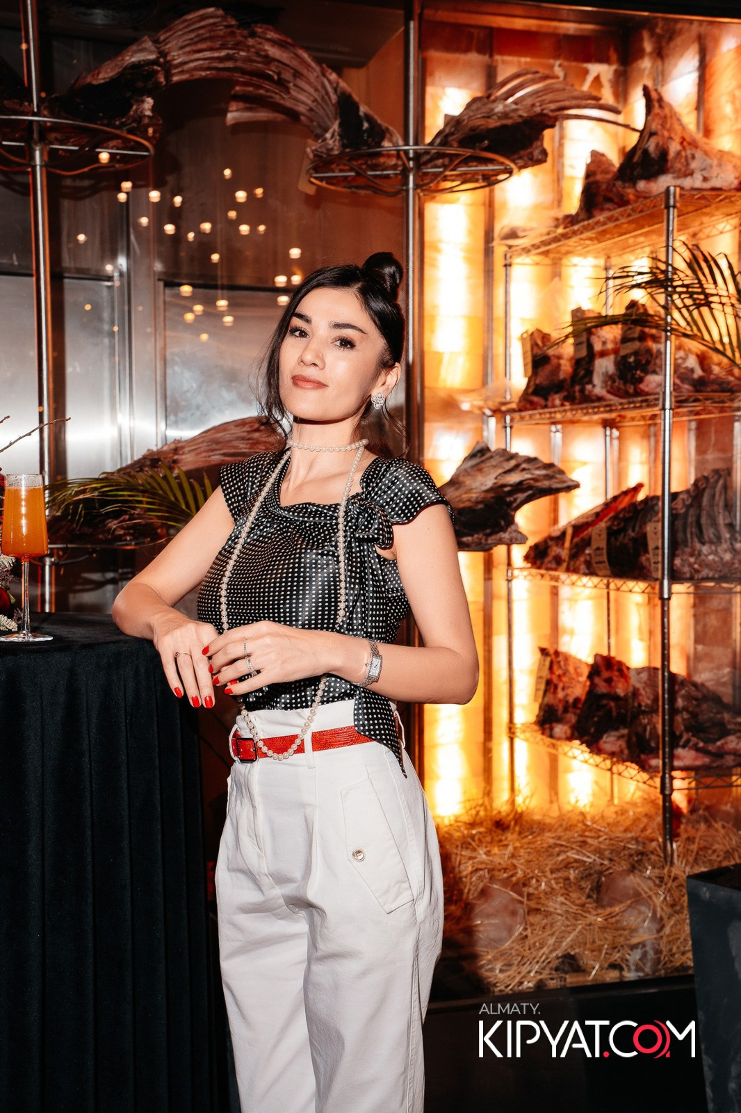 ZIYAFET MEAT HOUSE. КИПЯТКОМ АЛМАТЫ!