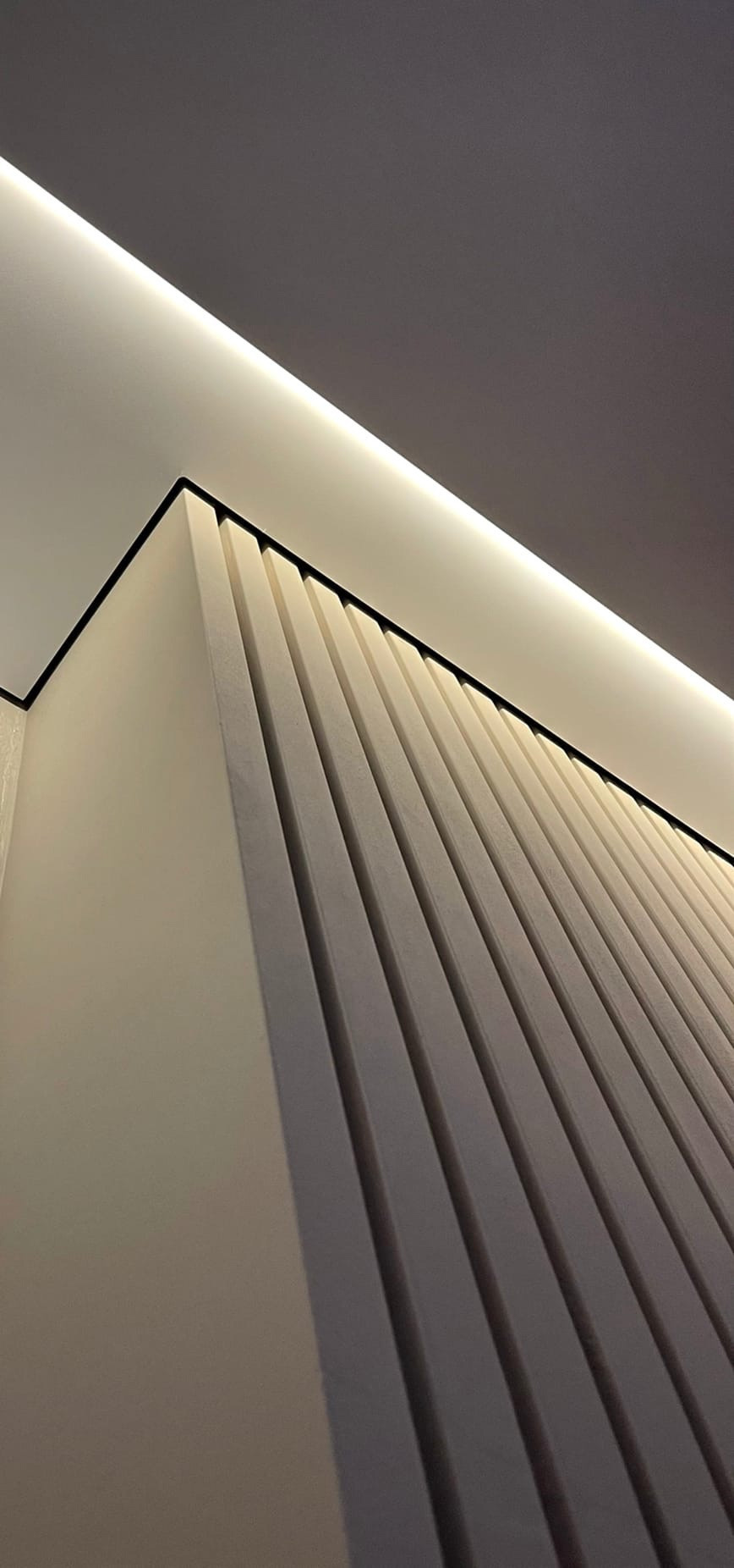 Натяжной потолок Шторы. Студия интерьерных решений SUNHOUSE. Натяжные потолки, шторы, текстиль