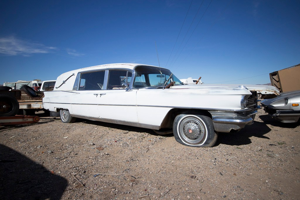 Ретро- авторазборка, США, 2013. Фотограф Василий Буланов