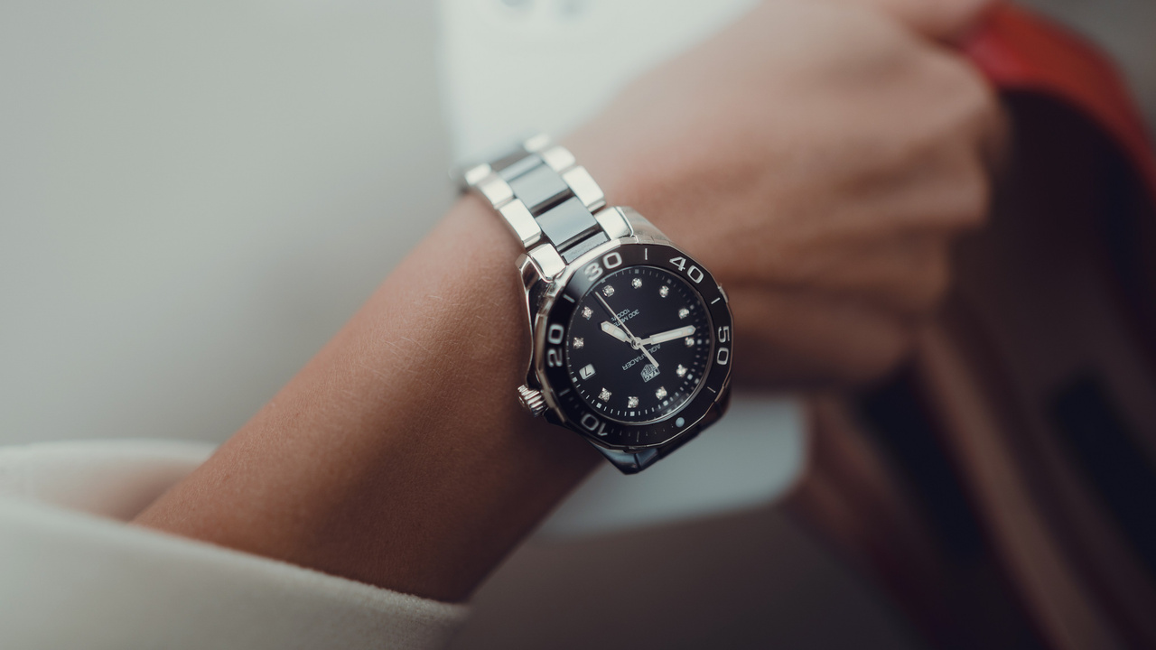 Предметная съёмка часов Tag Heuer — коммерческая фотосъёмка в Казани