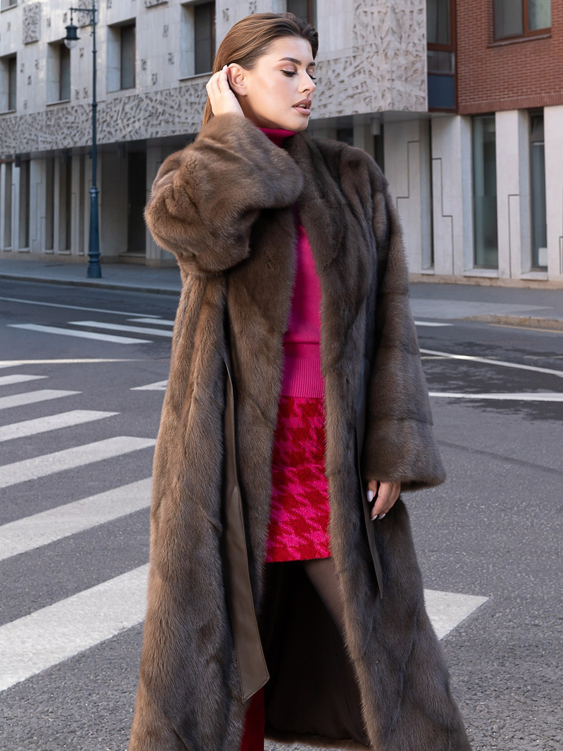 FIOMIO aw'24 street. Дарья Володина — арт и fashion фотограф в Москве | рекламные и ювелирные съемки