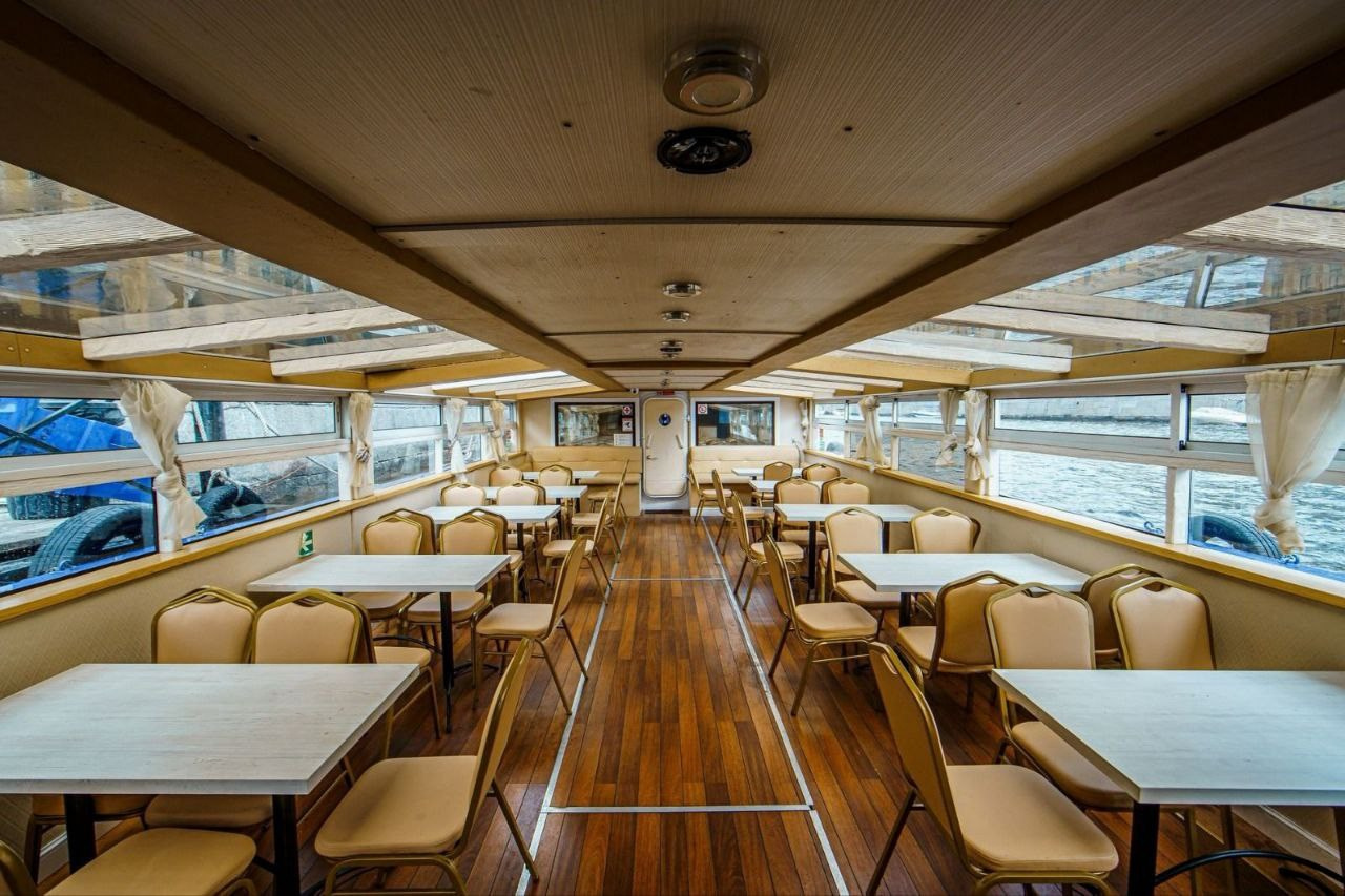 Теплоход «Золушка». SPB Rent Boats|аренда катеров и теплоходов