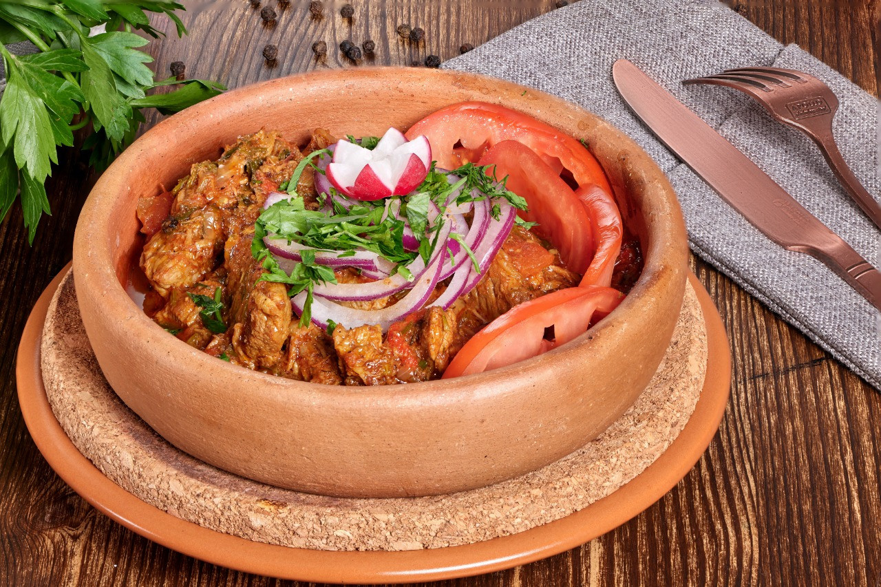 Грузинская кухня. Доставка блюд по меню. Доставка комплексных обедов