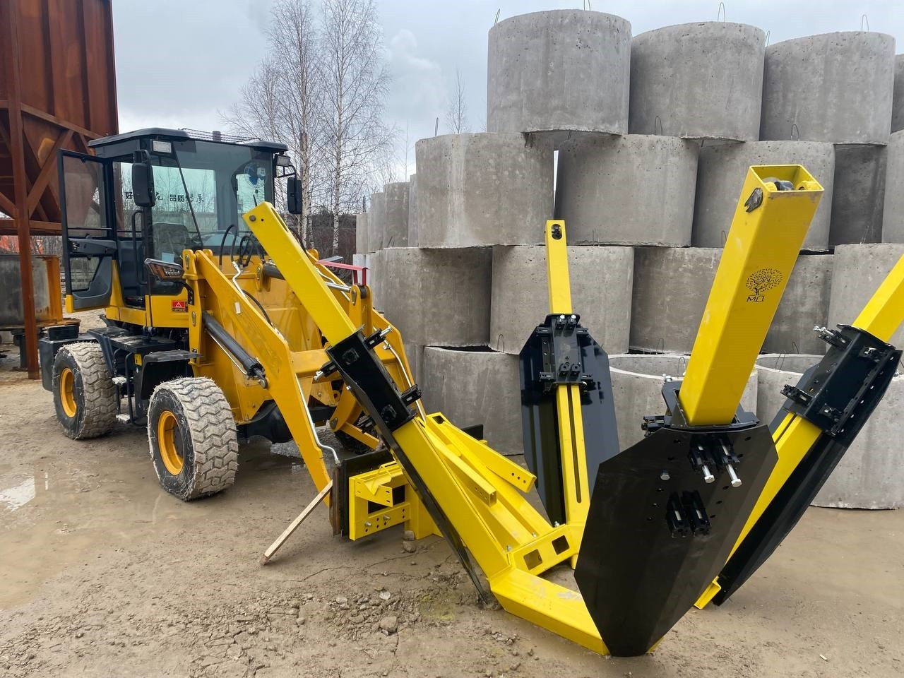 Живые фото пересадчиков. Пересадчик деревьев МД