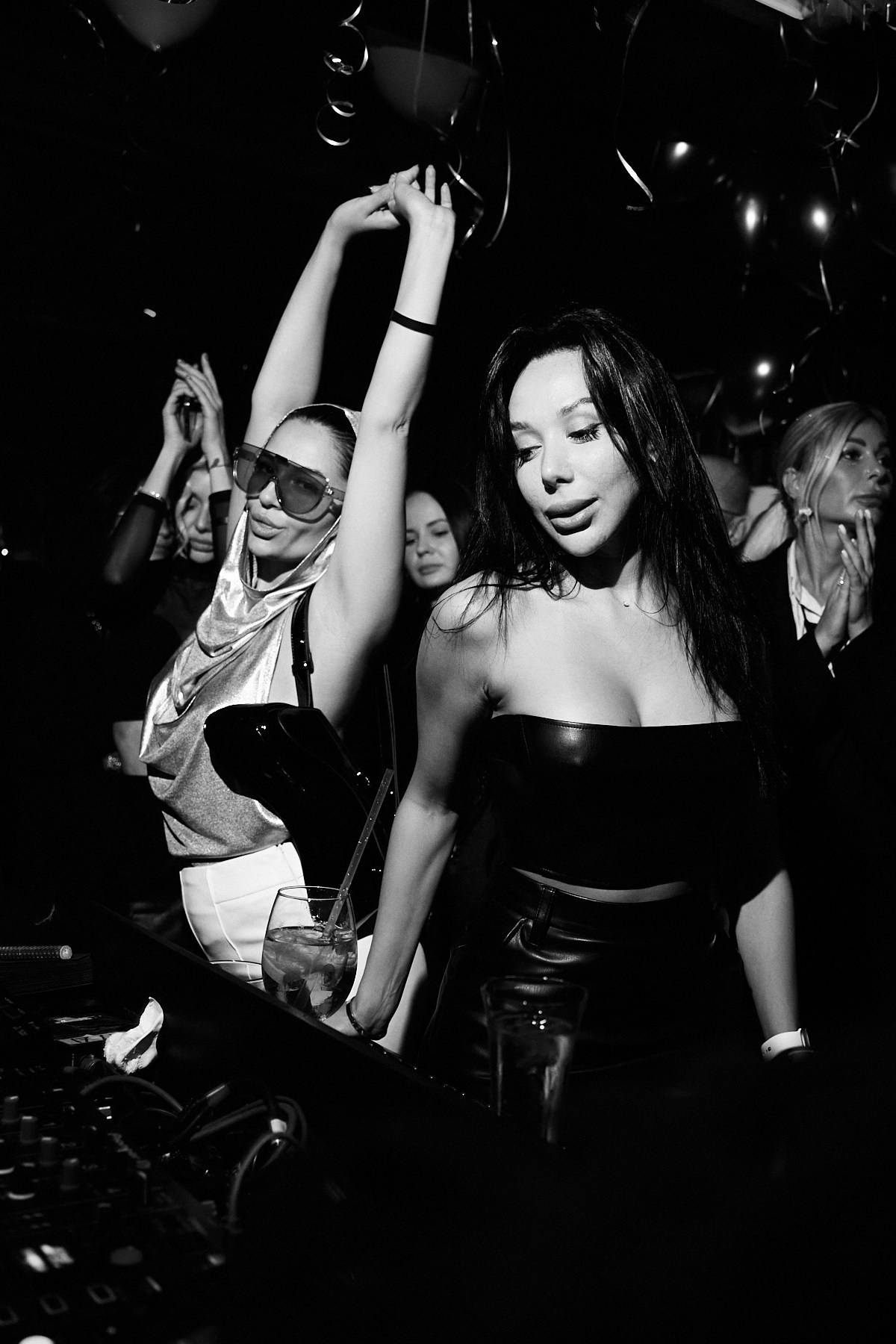 Репортаж из клуба «Mason» B&W. Murad Kamazov