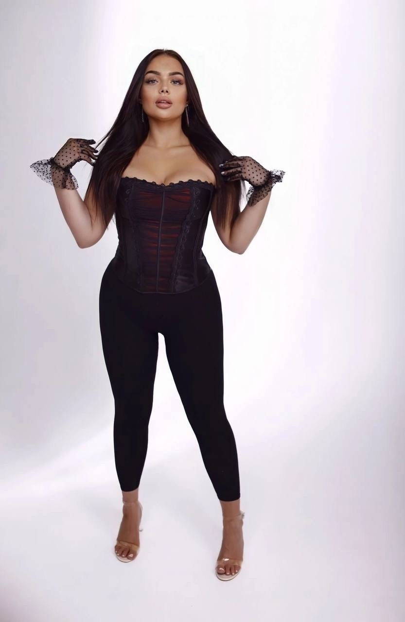 Александра, 48-50 р-р, 165 рост. KED Production — продакшн из СПб. Создаём фото, видео и контент, который помогает брендам и селлерам продавать больше