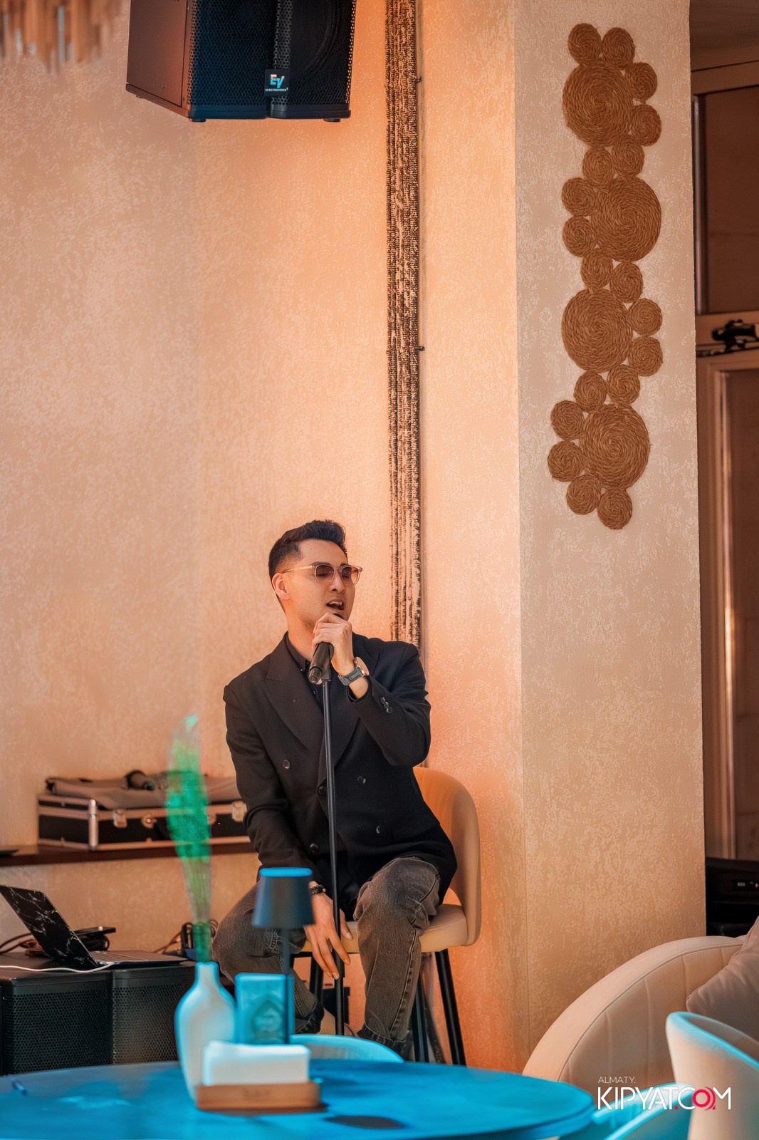 BAY RESTAURANT & BAR. КИПЯТКОМ АЛМАТЫ!