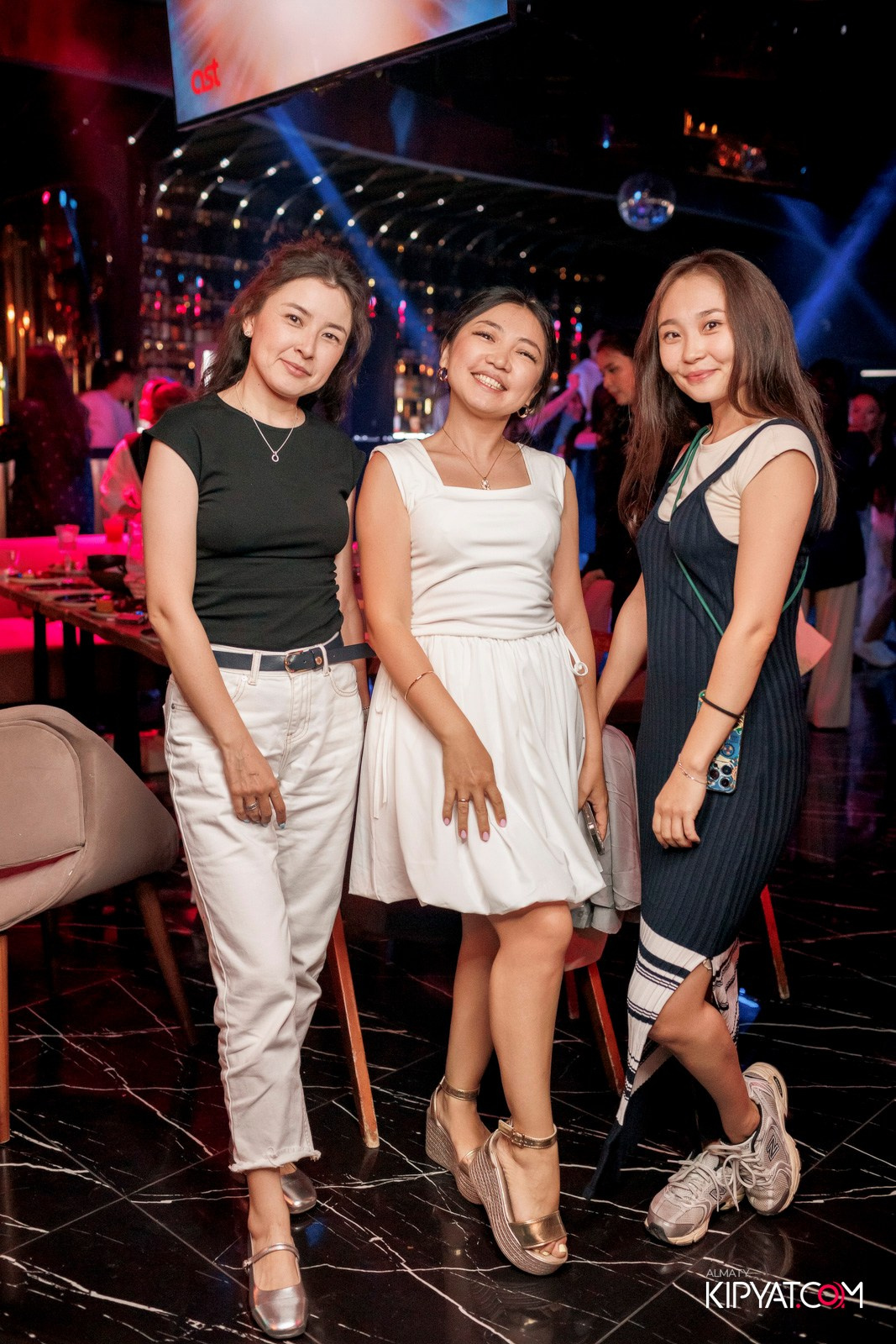 MOOD KARAOKE & TERRACE. КИПЯТКОМ АЛМАТЫ!