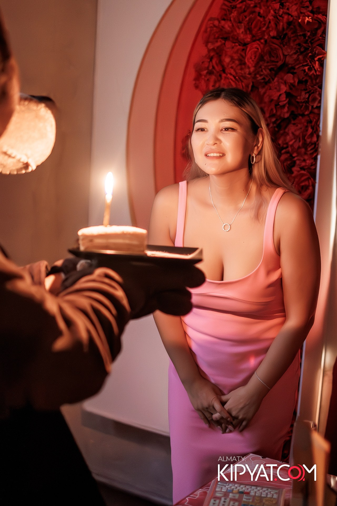 Ухо и Медведь на Курмангазы. КИПЯТКОМ АЛМАТЫ!