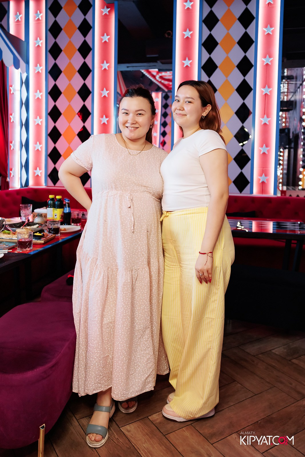 ЗАЯ, НА БИС. КИПЯТКОМ АЛМАТЫ!