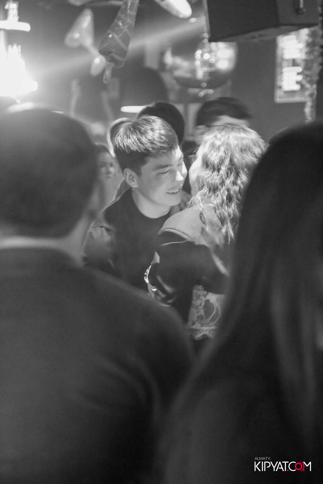 UYAT EMES BAR. КИПЯТКОМ АЛМАТЫ! Фотосъемка мероприятий в Алматы
