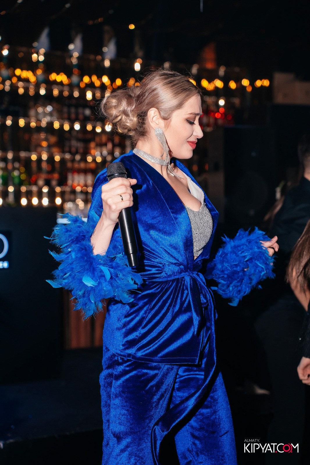 MOOD KARAOKE & TERRACE. КИПЯТКОМ АЛМАТЫ!