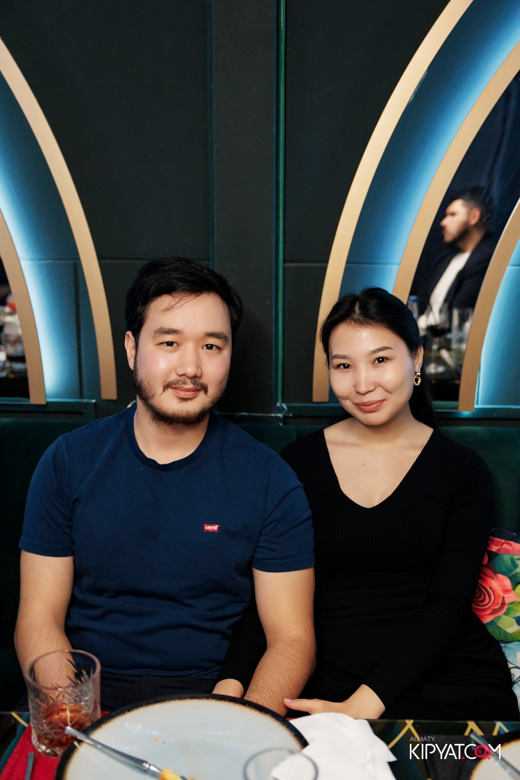 ЗАЯ, НА БИС. КИПЯТКОМ АЛМАТЫ!