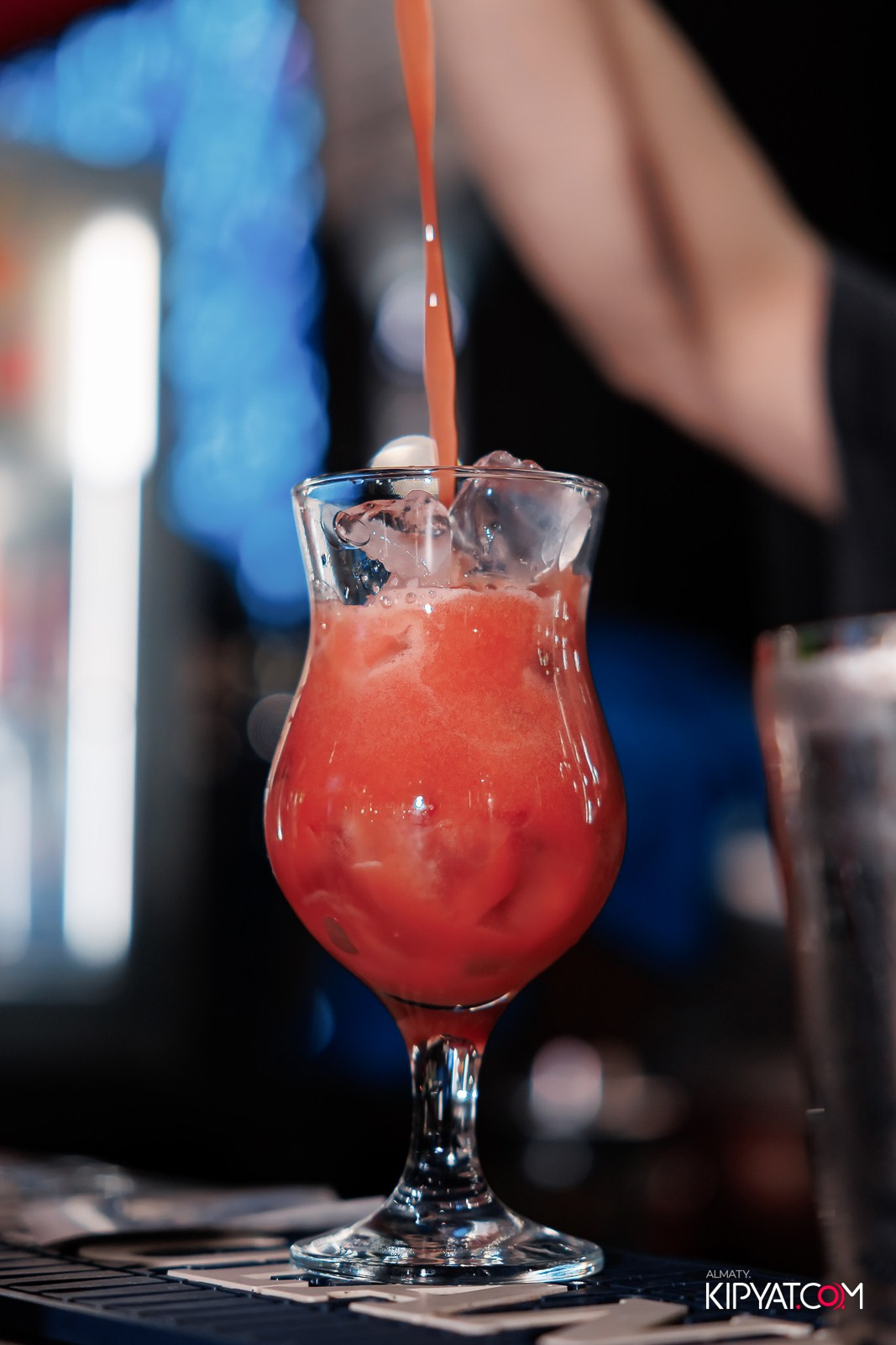 ЗАЯ, НА БИС. КИПЯТКОМ АЛМАТЫ!